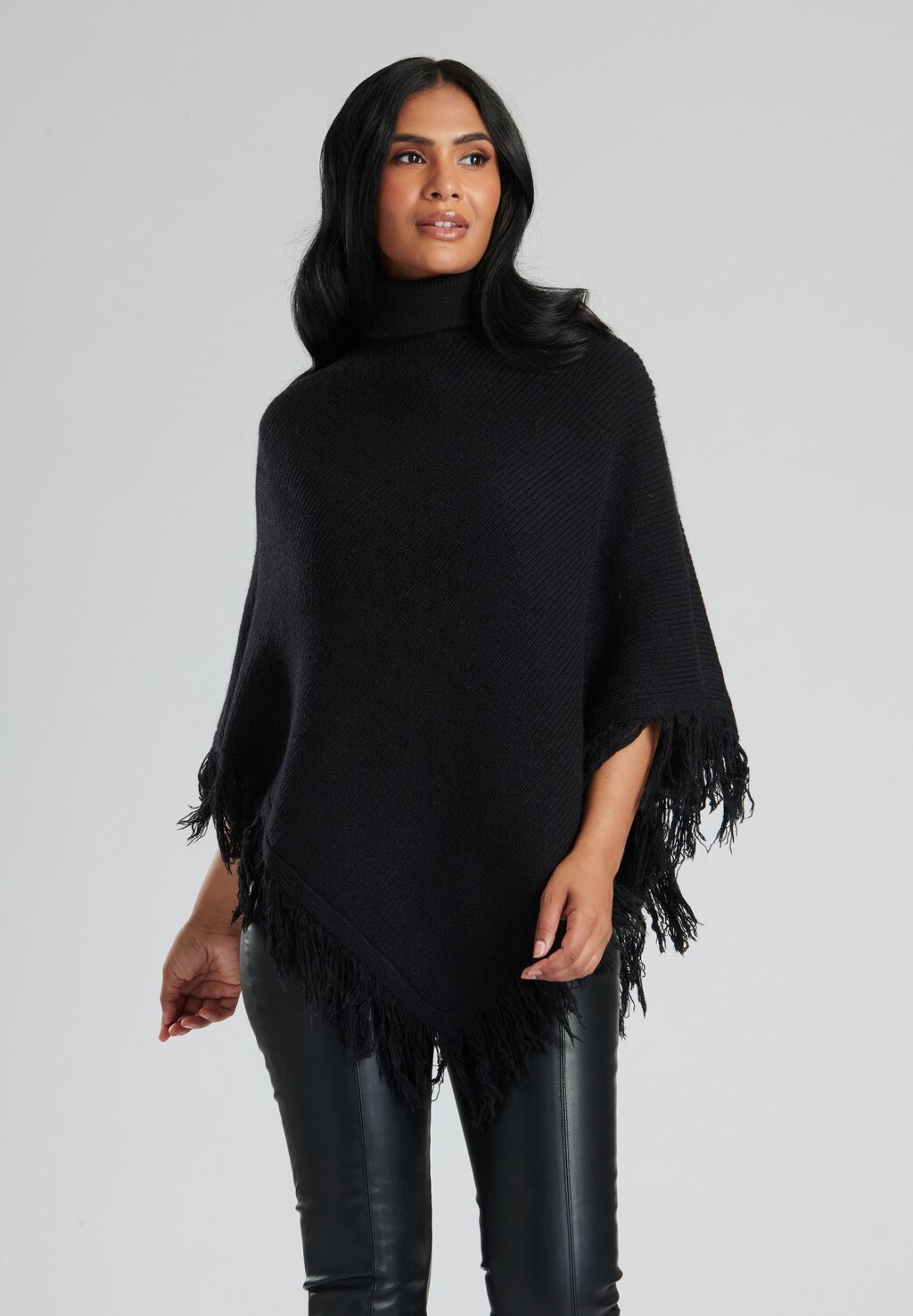 

Накидка POLAR NECK PONCHO South Beach, цвет black