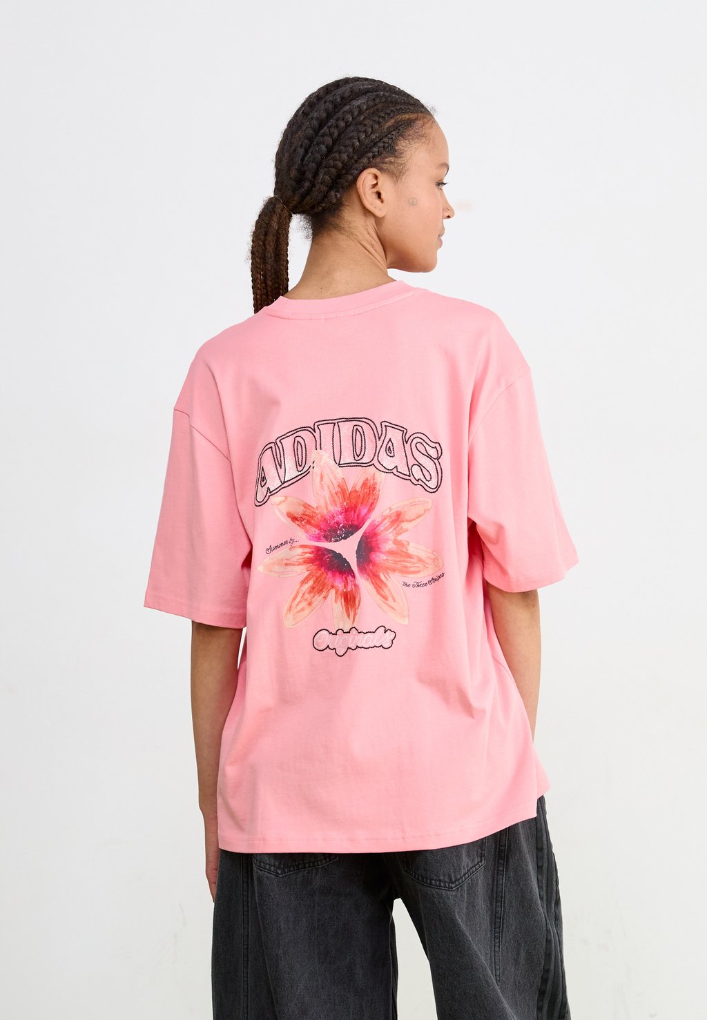 

Футболка с принтом TEE Adidas Originals, светло-розовый