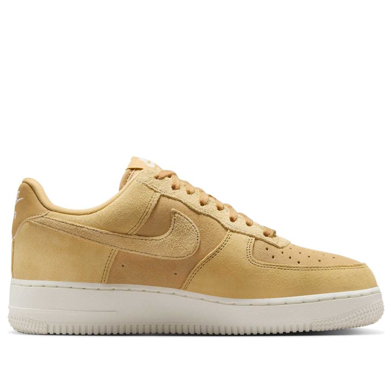 Кроссовки (WMNS) Nike Air Force 1 '07 'Club Gold' — фото 2