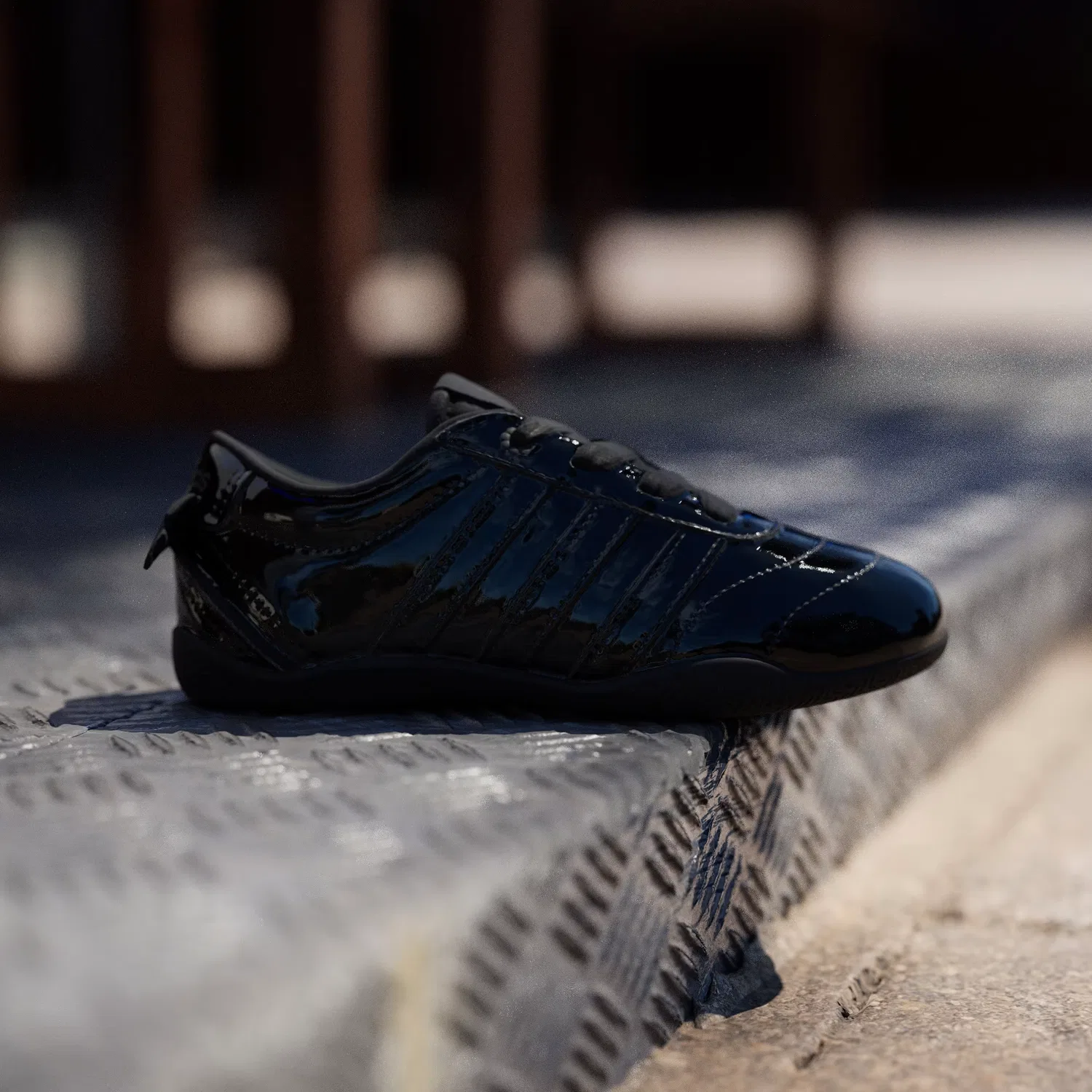 Детские кроссовки для девочек на эластичных шнурках Grand Court Lo Adidas Sportswear, черный — фото 3