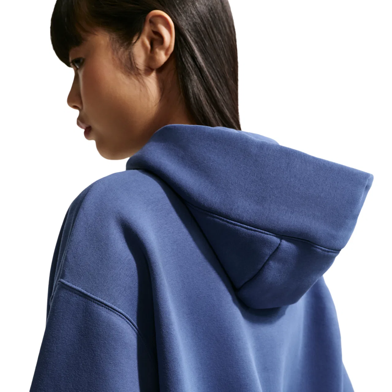Женская толстовка с капюшоном Style Fleece Nike, цвет Mystic Navy/Sail — фото 2