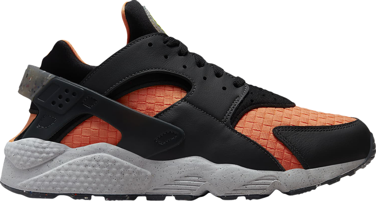 Кроссовки Nike Air Huarache Crater Premium 'Black Atomic Orange', черный - фото