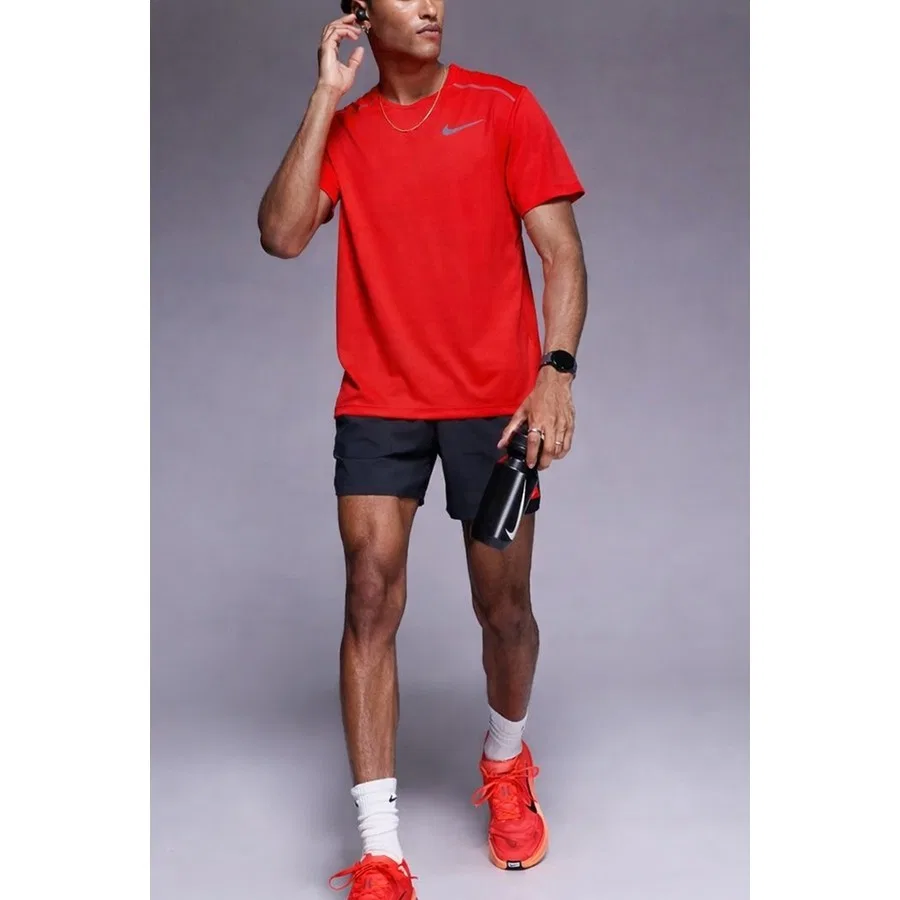 Футболка спортивная с коротким рукавом и принтом Nike Dri Fit Miler Red Ss Top, Красный — фото 4