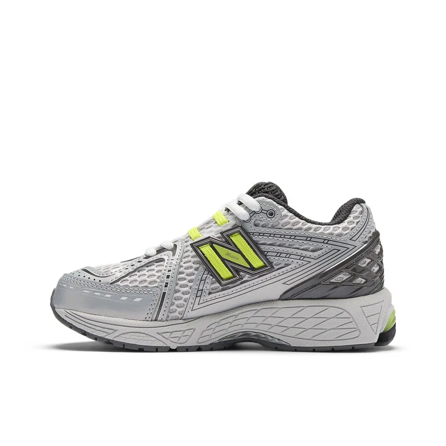 Кроссовки New Balance '1906' серебристого цвета