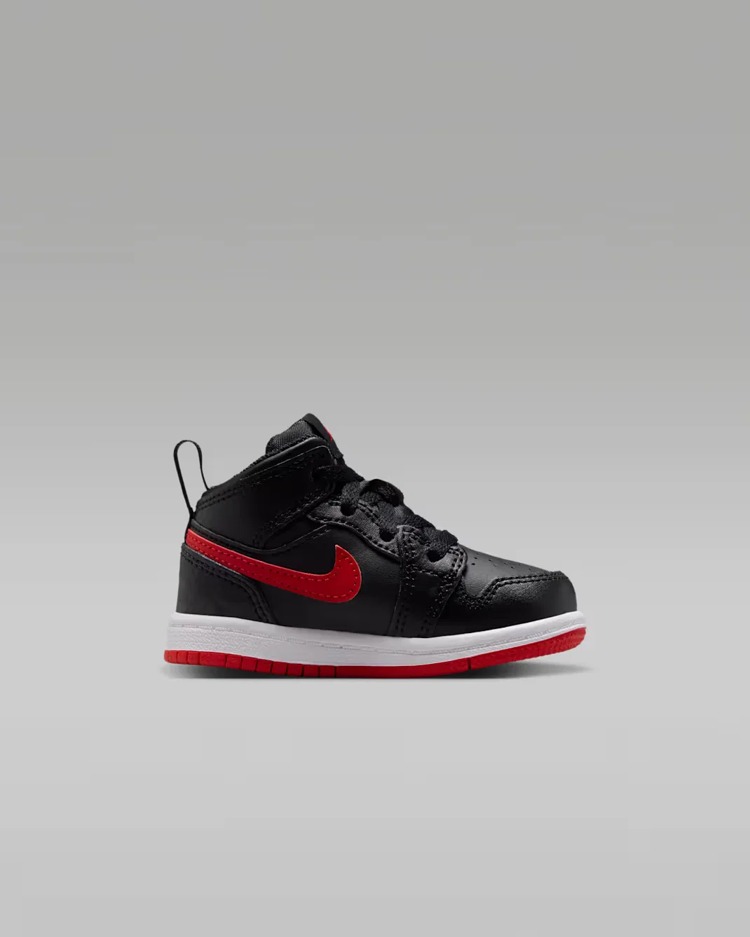 Детская/подростковая обувь Jordan 1 Mid, Black/White/University Red — фото 3