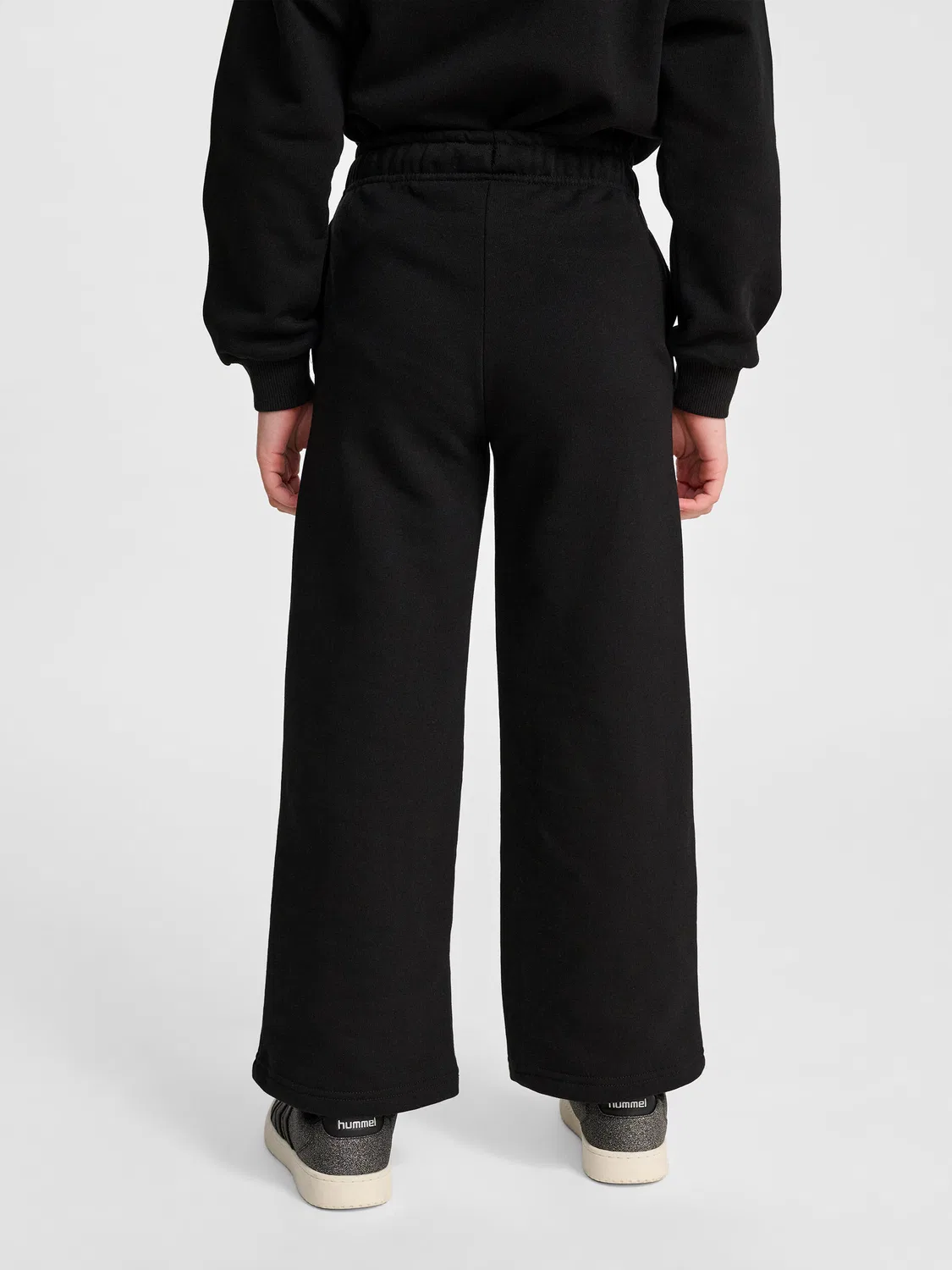 Детские спортивные штаны свободного кроя Loose WL Sweatpants Bee Hummel, Черный — фото 3