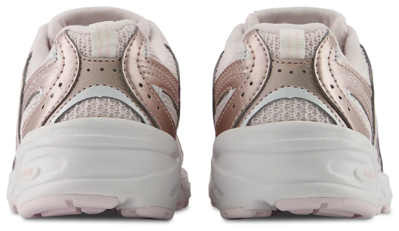 Детские кроссовки для девочек с шнуровкой-резинкой New Balance 530, Pink Pink — фото 3