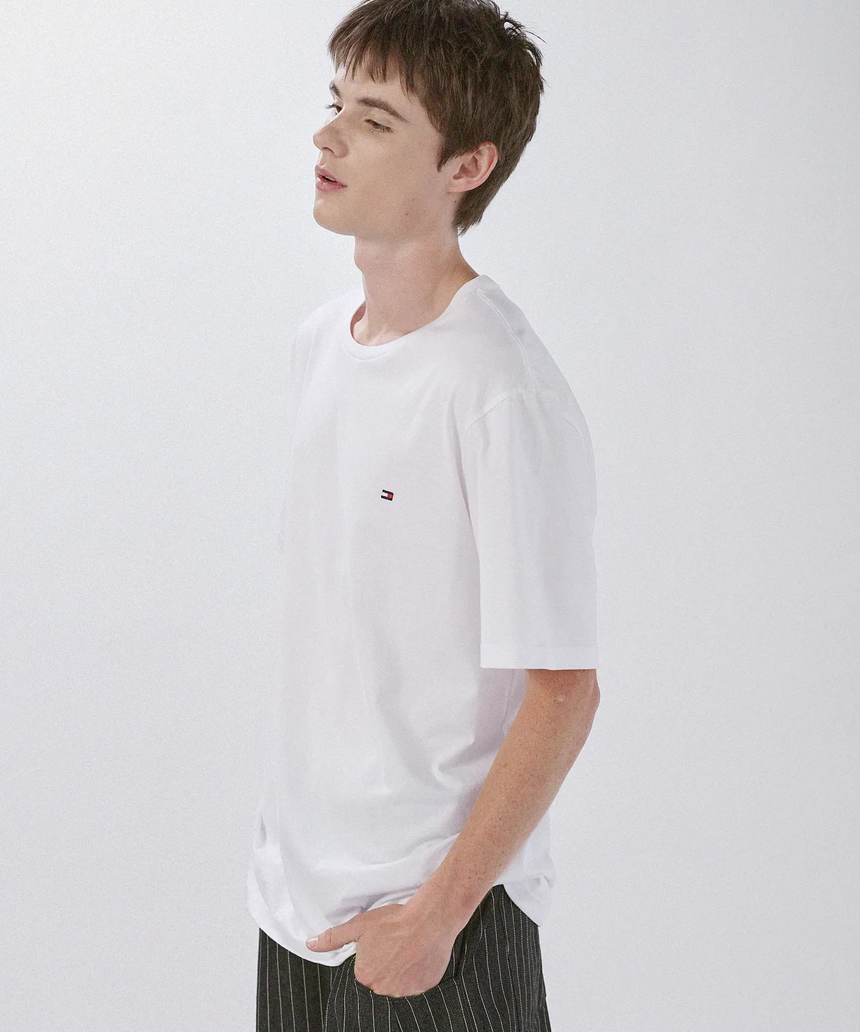 Мужская футболка с коротким рукавом и логотипом Core Flag Tee TOMMY HILFIGER, Серый — фото 3
