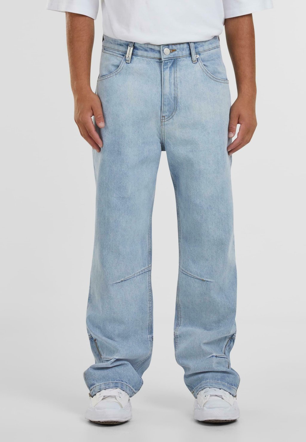 

Джинсы свободного кроя 2Y Studios, светло-голубой