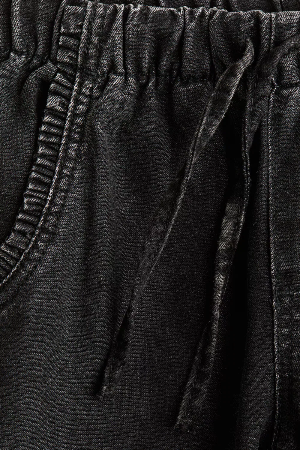 Джинсовые спортивные штаны H&M, Ausgewaschenes Denimschwarz — фото 2