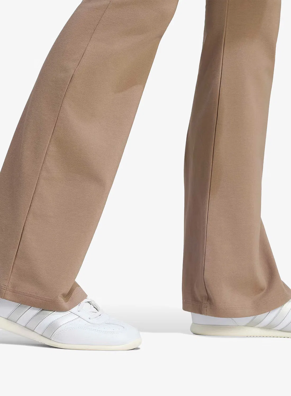 Леггинсы расклешенные с логотипом Adidas, хаки — фото 4