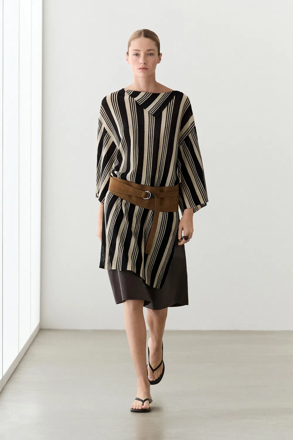 Кафтан Massimo Dutti, полосатый, вязаный, черный
