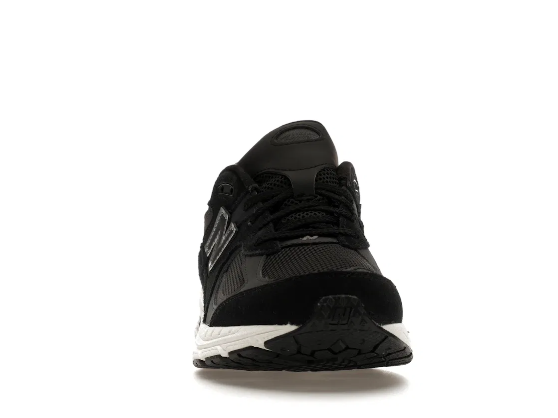Детские кроссовки Lifestyle New Balance 2002R, Black — фото 2