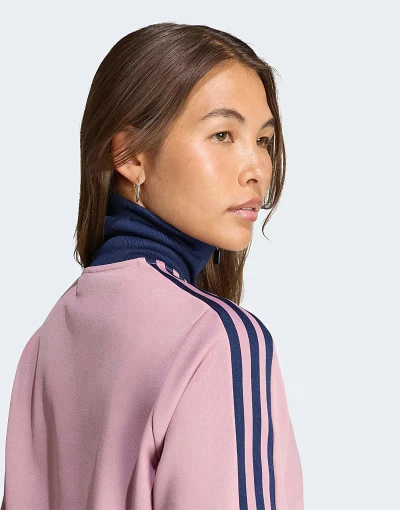 Спортивная куртка Adidas Originals Classic в цвете волшебный сиреневый/ночной индиго — фото 4