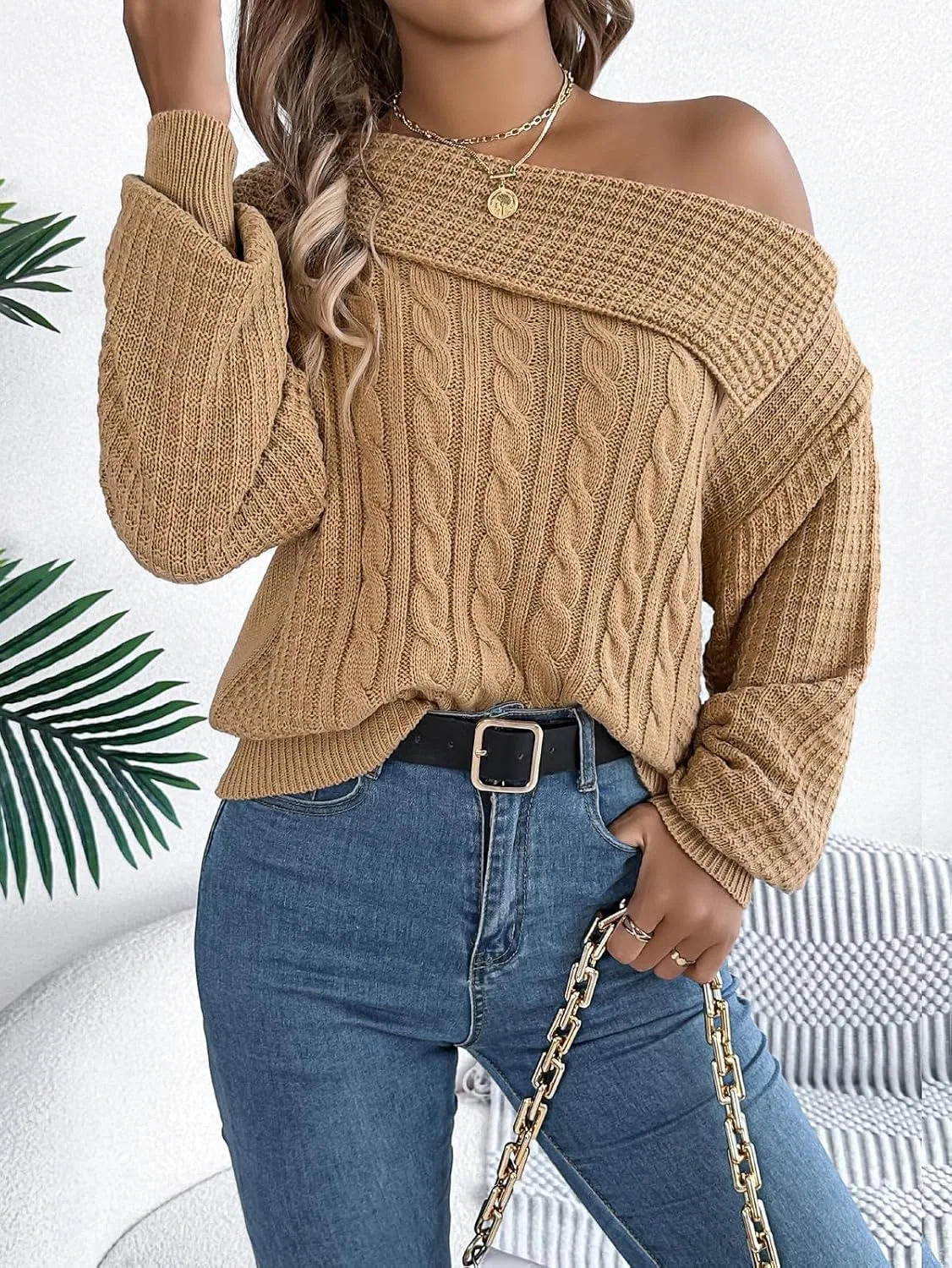 Женский свитер с одним плечом и воротником, модель One Shoulder Pullover, чёрный — фото 2