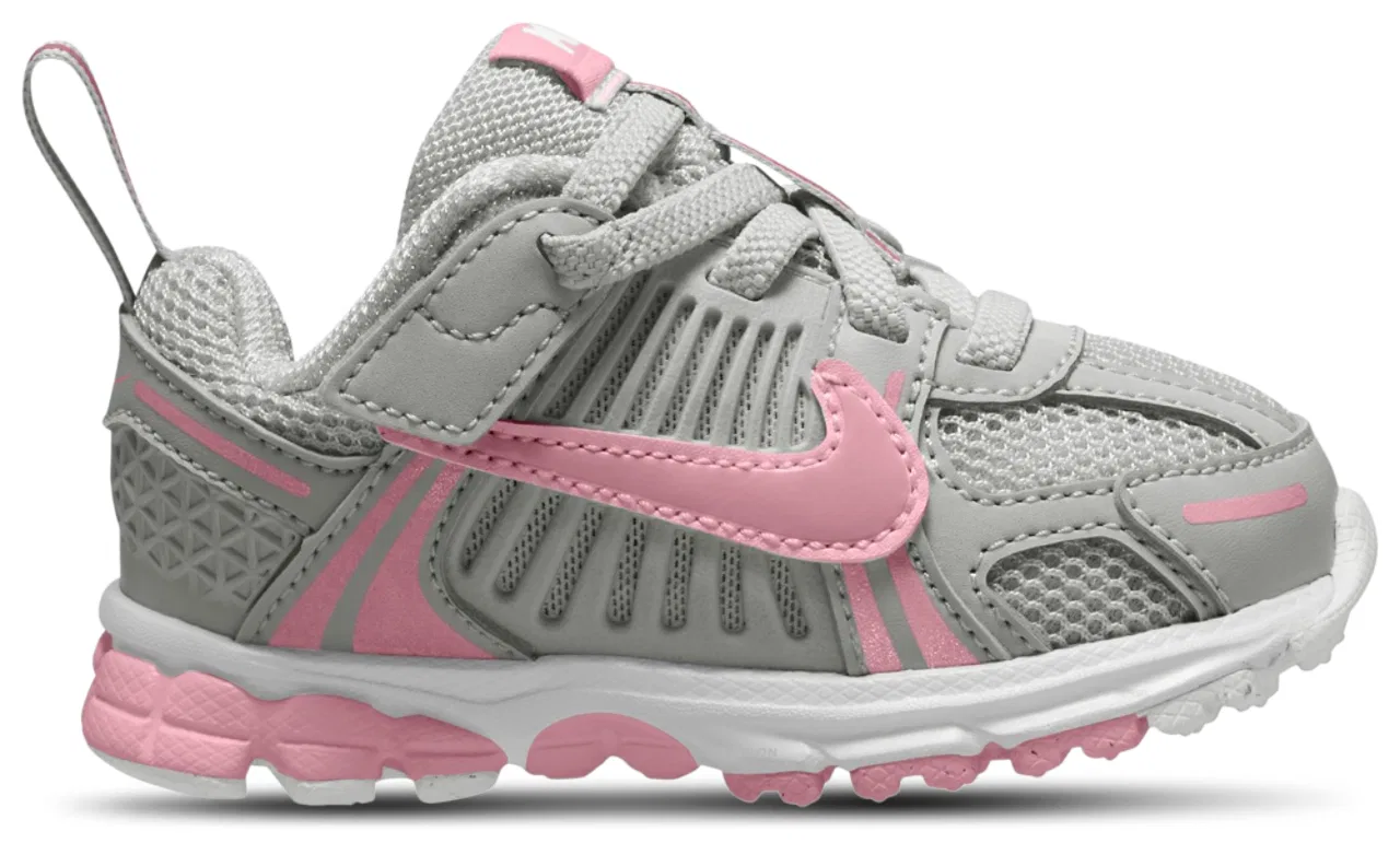 Кроссовки для мальчиков Vomero 5 Nike, цвет Pink/Vast Grey