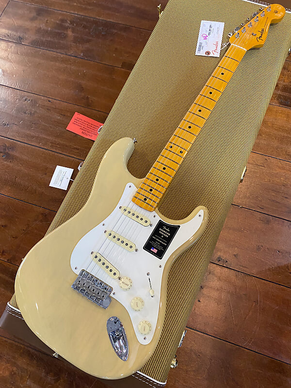 

Fender American Vintage II 1957 Stratocaster MN Vintage Blonde #V2206759 (8 фунтов, 13,8 унций)