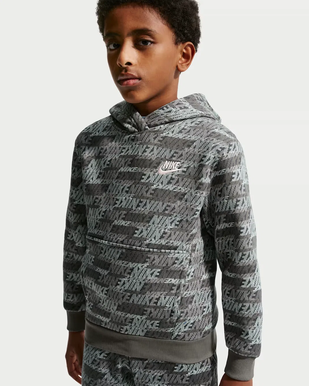 Толстовка с капюшоном для детей постарше Nike Sportswear Club Fleece, Cave Stone/Cave Stone/Moon Particle — фото 3