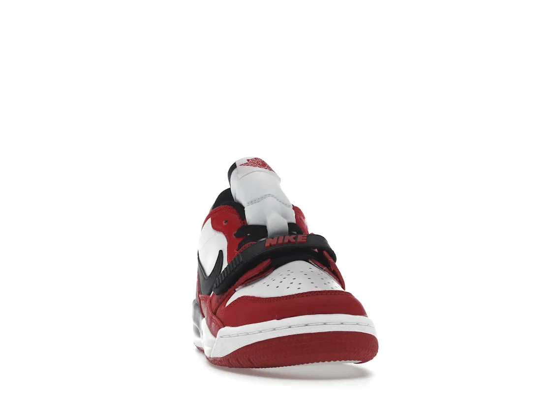 Детские кроссовки Lifestyle Jordan Legacy 312 Low Jordan, White Gym Red Black — фото 2