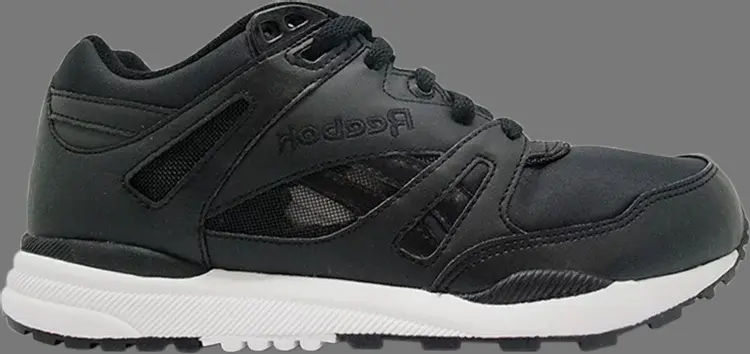 

Кроссовки mastermind x ventilator Reebok, черный