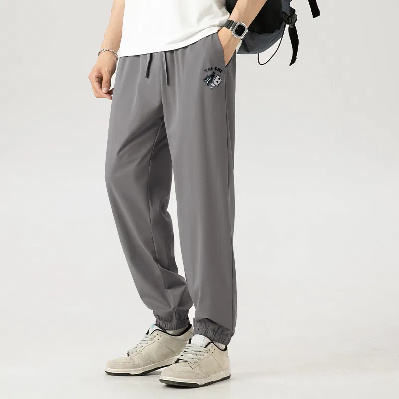 Детские штаны с принтом Ice Silk High-Rebound Black Tai Chi Cat Pants Logo MINISO — фото 4