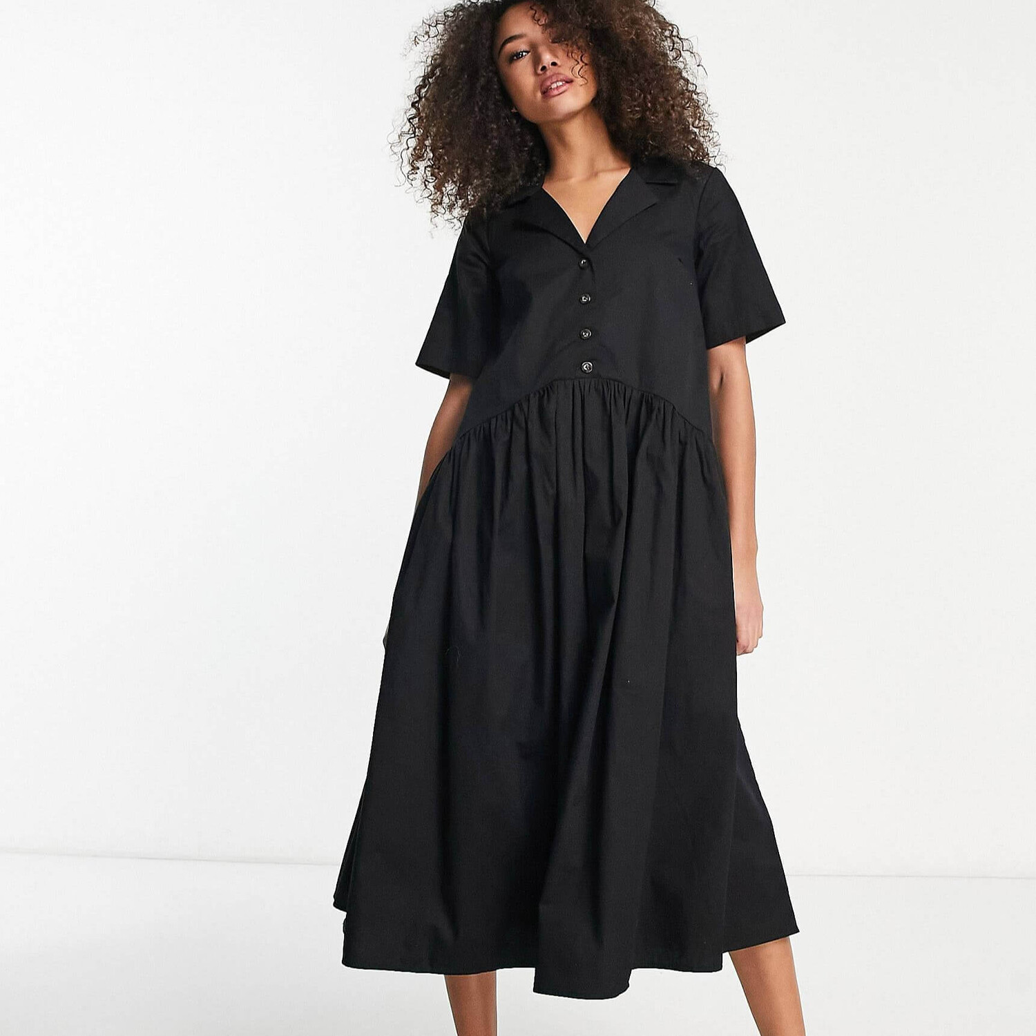 

Платье Asos Design Twill Collared Button Midi Smock, черный