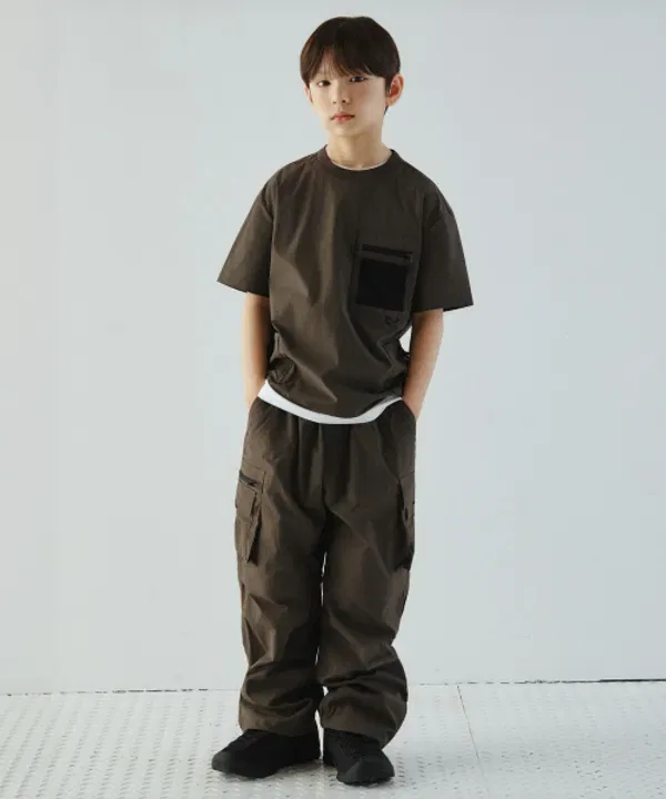 Футболка с сетчатыми карманами, Utility Mesh Pocket, Musinsa Standard Kids, серый — фото 2