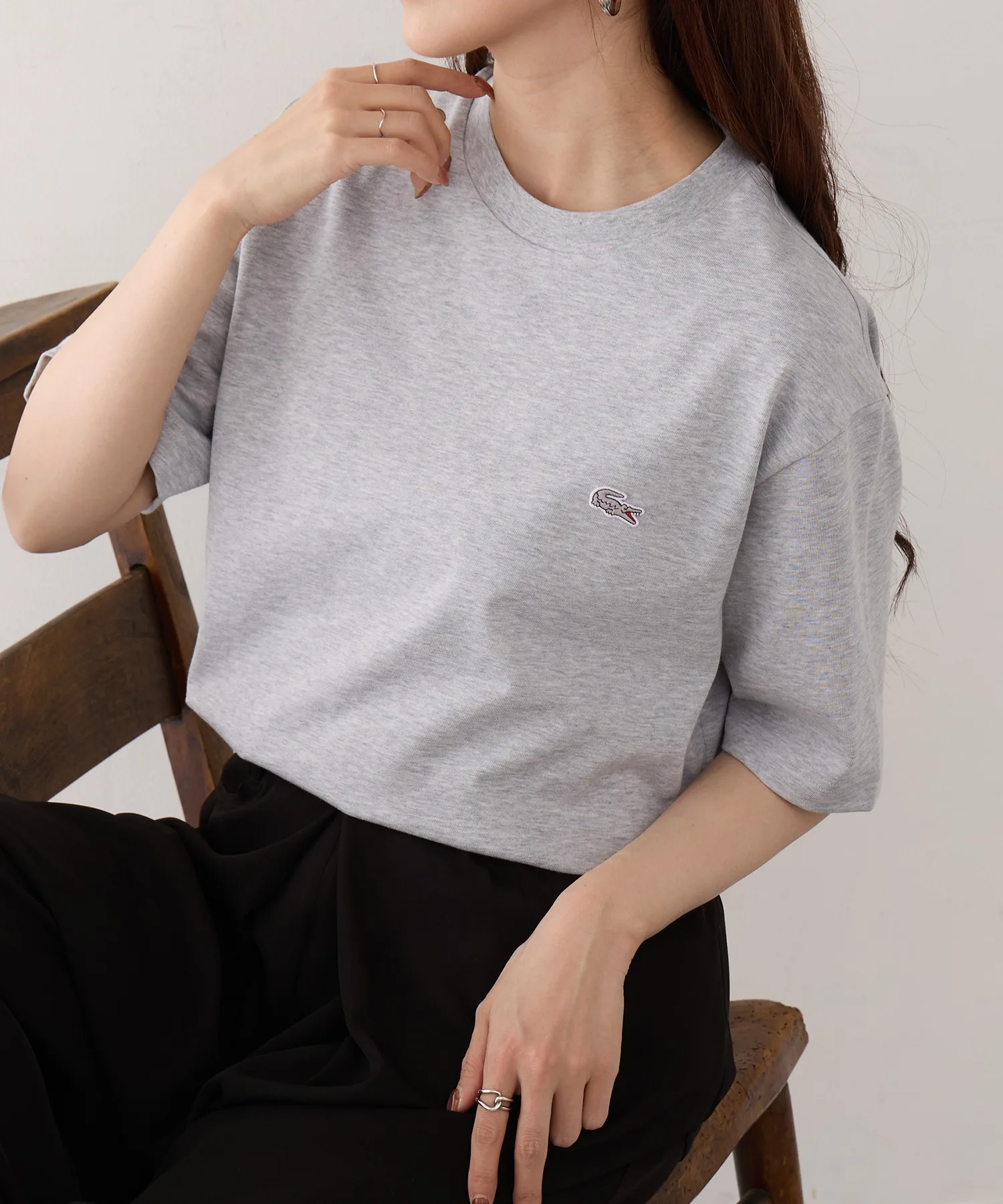 Унисекс футболка с логотипом LACOSTE TH5582-99 светло-серая