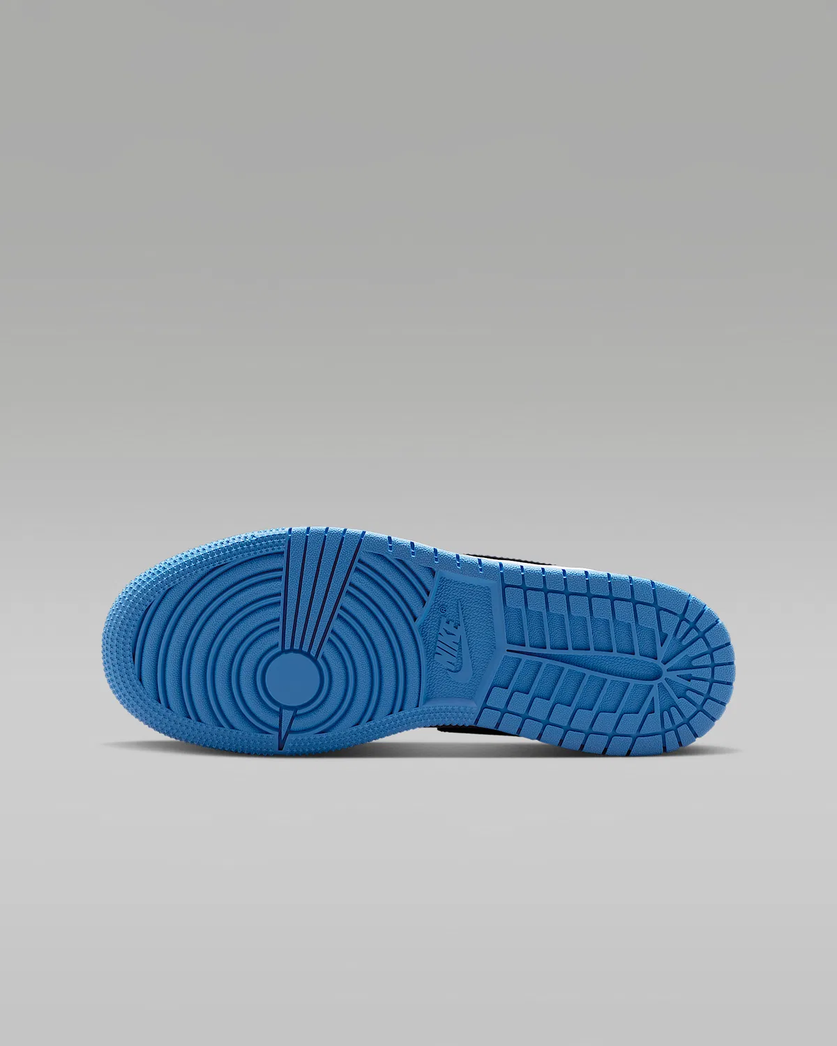 Кроссовки Air Jordan 1 Low для детей старшего возраста, Midnight Navy/White/University Blue — фото 2