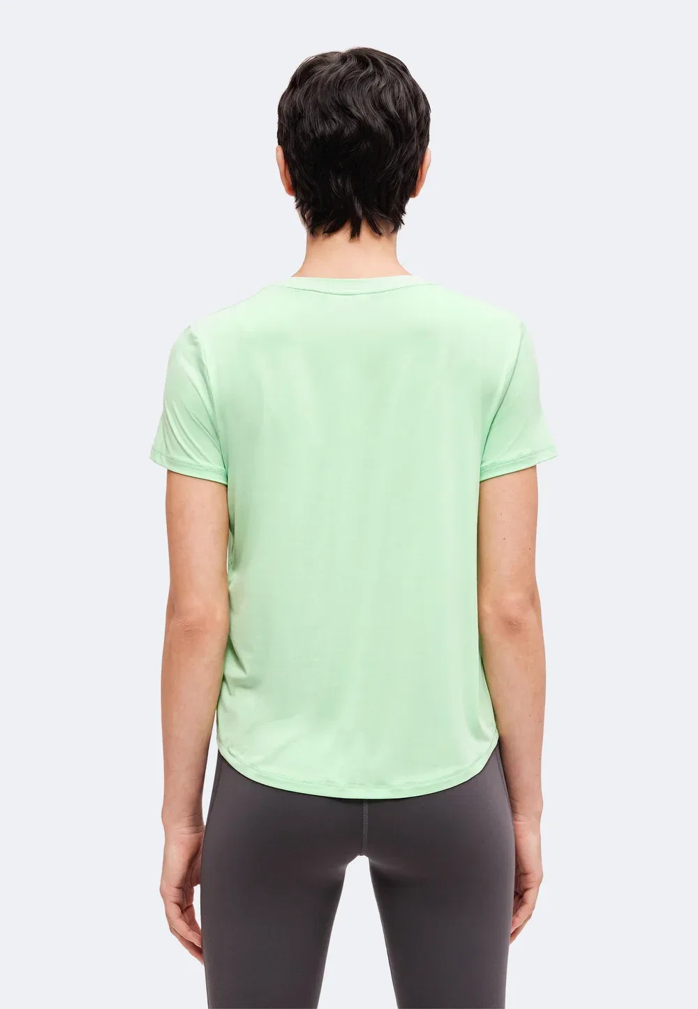 Классика - спортивная футболка Nike Performance, Cucumber Calm/White — фото 3