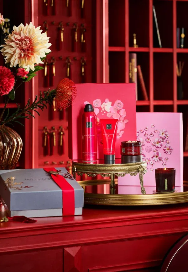 Набор для ванны и тела, Energising Rituals, Limited Edition Medium Bath & Body Gift Set, Rituals — фото 3