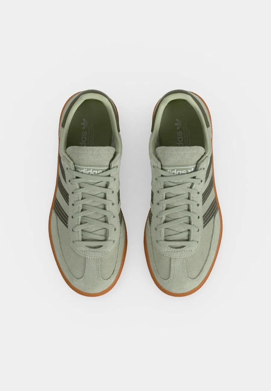 Кроссовки ADIDAS ORIGINALS HANDBALL SPEZIAL цвета: пастельно-зеленый, темно-зеленый — фото 4
