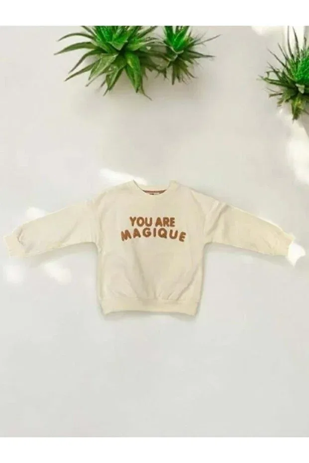 Детские свитшот для девочек с вышивкой you are magique Zekids, Ecru