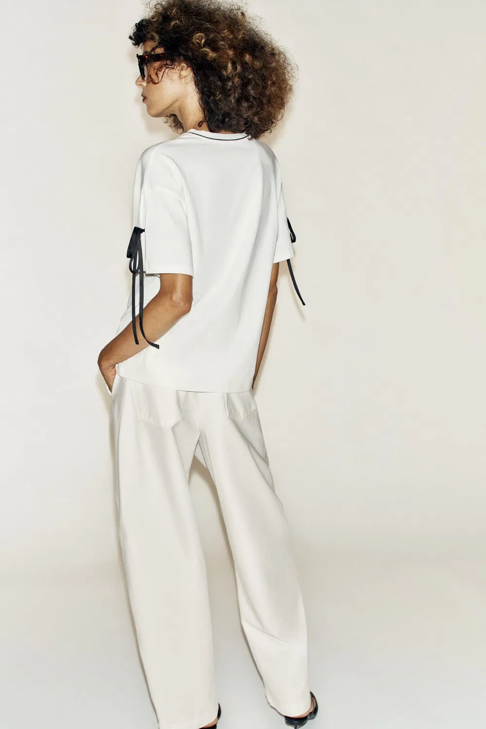 Футболка с контрастной окантовкой и завязками. ZARA, White — фото 4
