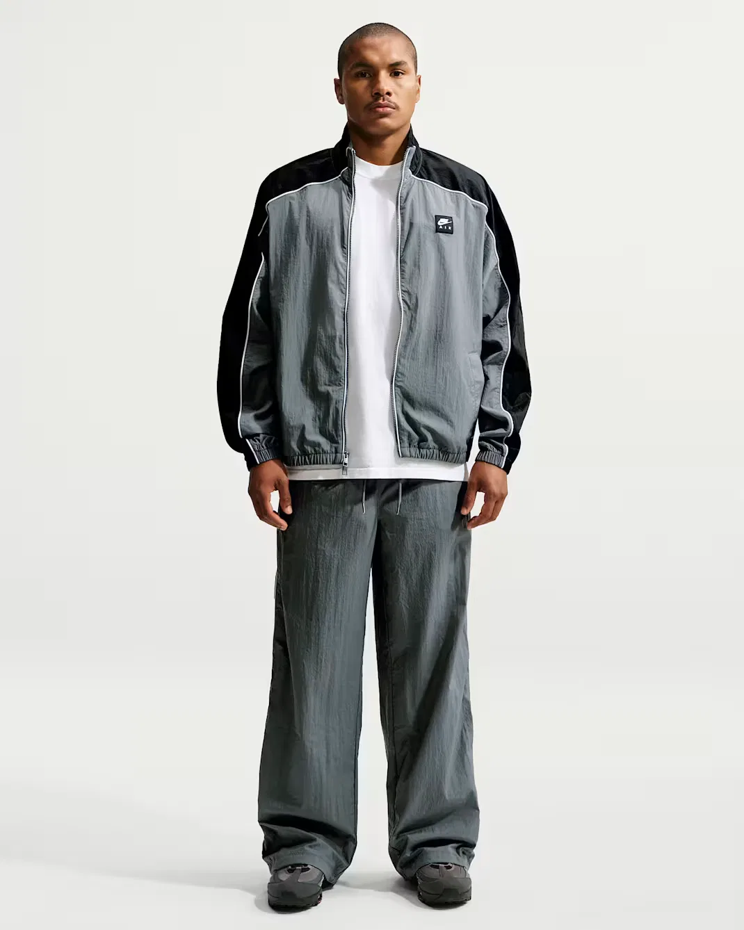 Мужская тканая спортивная куртка Nike Air, Smoke Grey/Black — фото 4