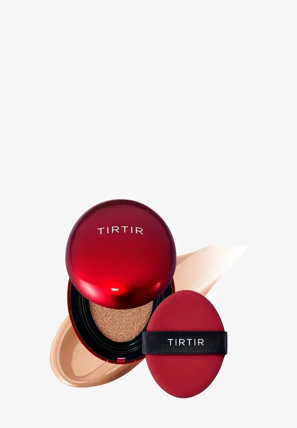 Тональная основа среднего покрытия Mask fit red cushion Tirtir, 33c Hazel 18 г
