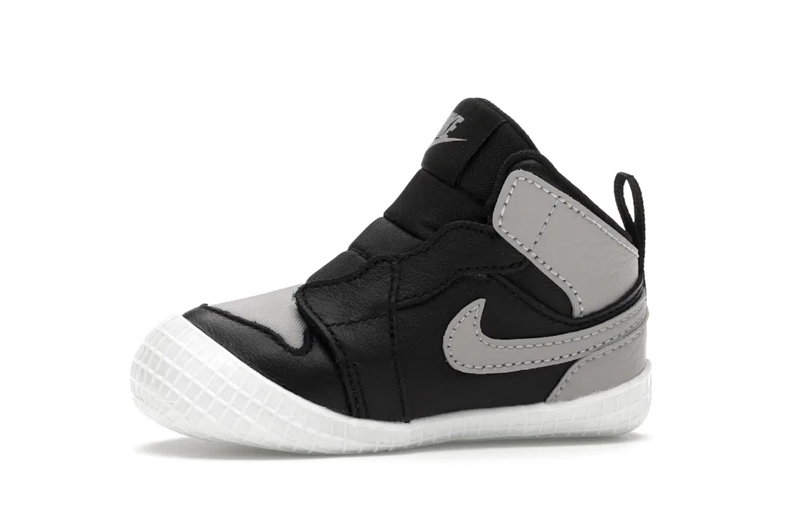 Детские кроссовки-пинетки с мягкой подошвой Jordan 1 Crib Bootie Jordan, Black/White/Medium Grey — фото 3
