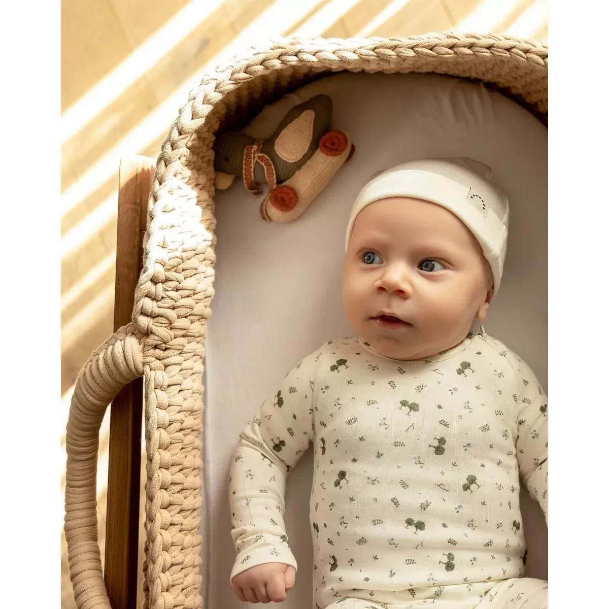 Детский боди-комбинезон с принтом Whimsical Foliage NEWBORN, Winter White — фото 3