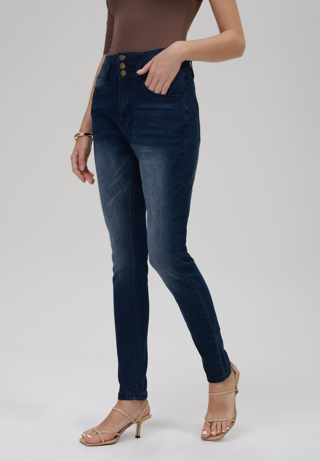 

Джинсы скинни Anna Field, цвет Dark Blue Wash