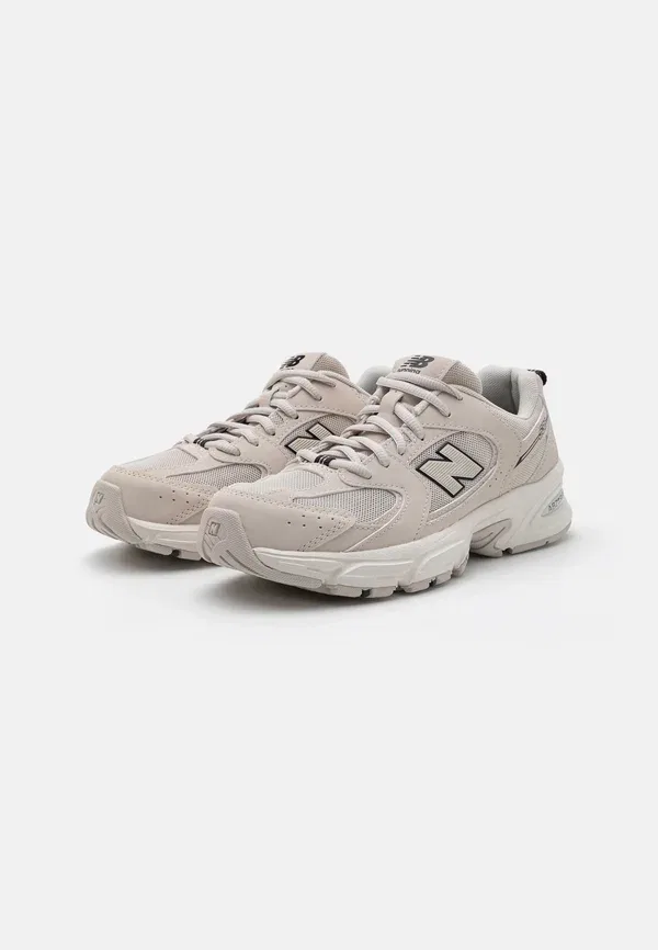 Кроссовки Leather and Textile 530 New Balance white — фото 2