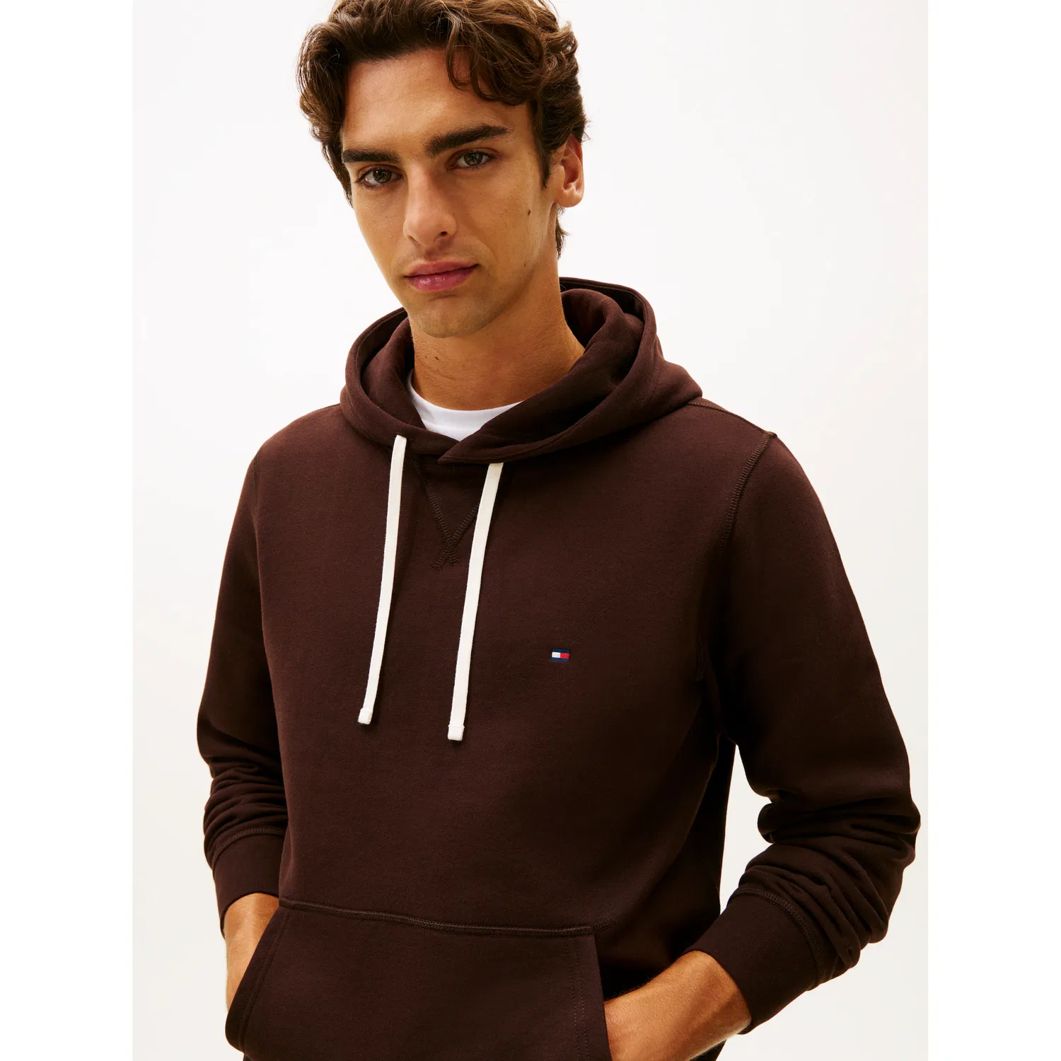 Мужской худи с капюшоном и кенгуру-карманом Tommy Hilfiger, Chocolate — фото 2
