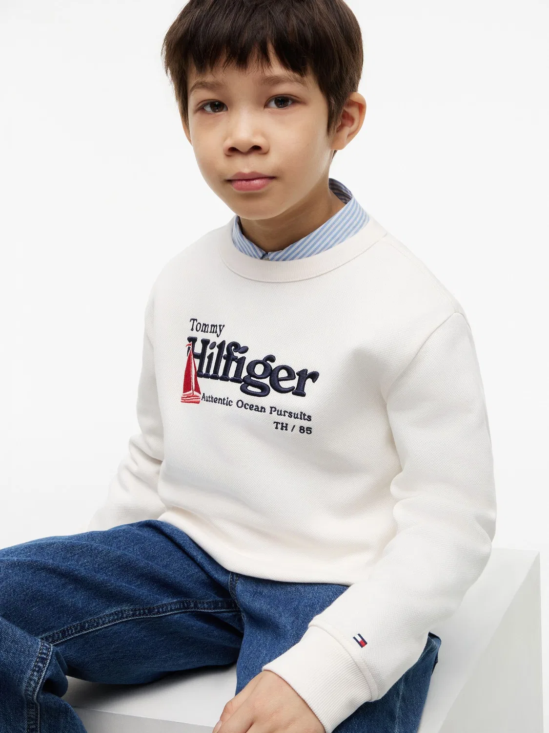 Свитшот с вышивкой, пике Tommy Hilfiger, белый — фото 4