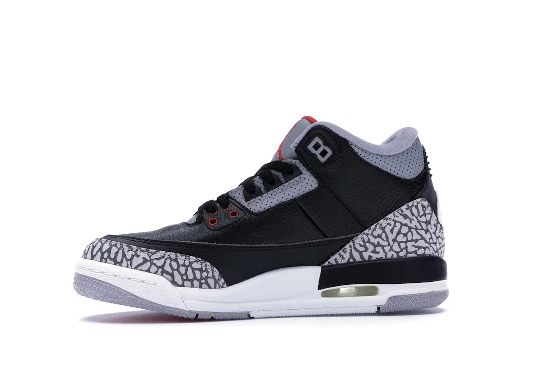 Детские кроссовки Lifestyle с принтом Jordan 3 Retro, Black/Fire Red-Cement Grey-White — фото 3