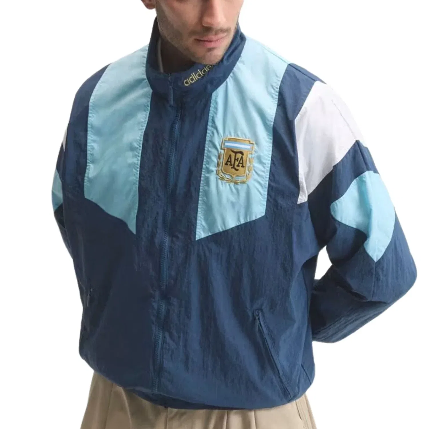Мужская куртка с длинным рукавом Adidas Argentina EQT Track Jacket Asia Sizing, темно-синий — фото 3