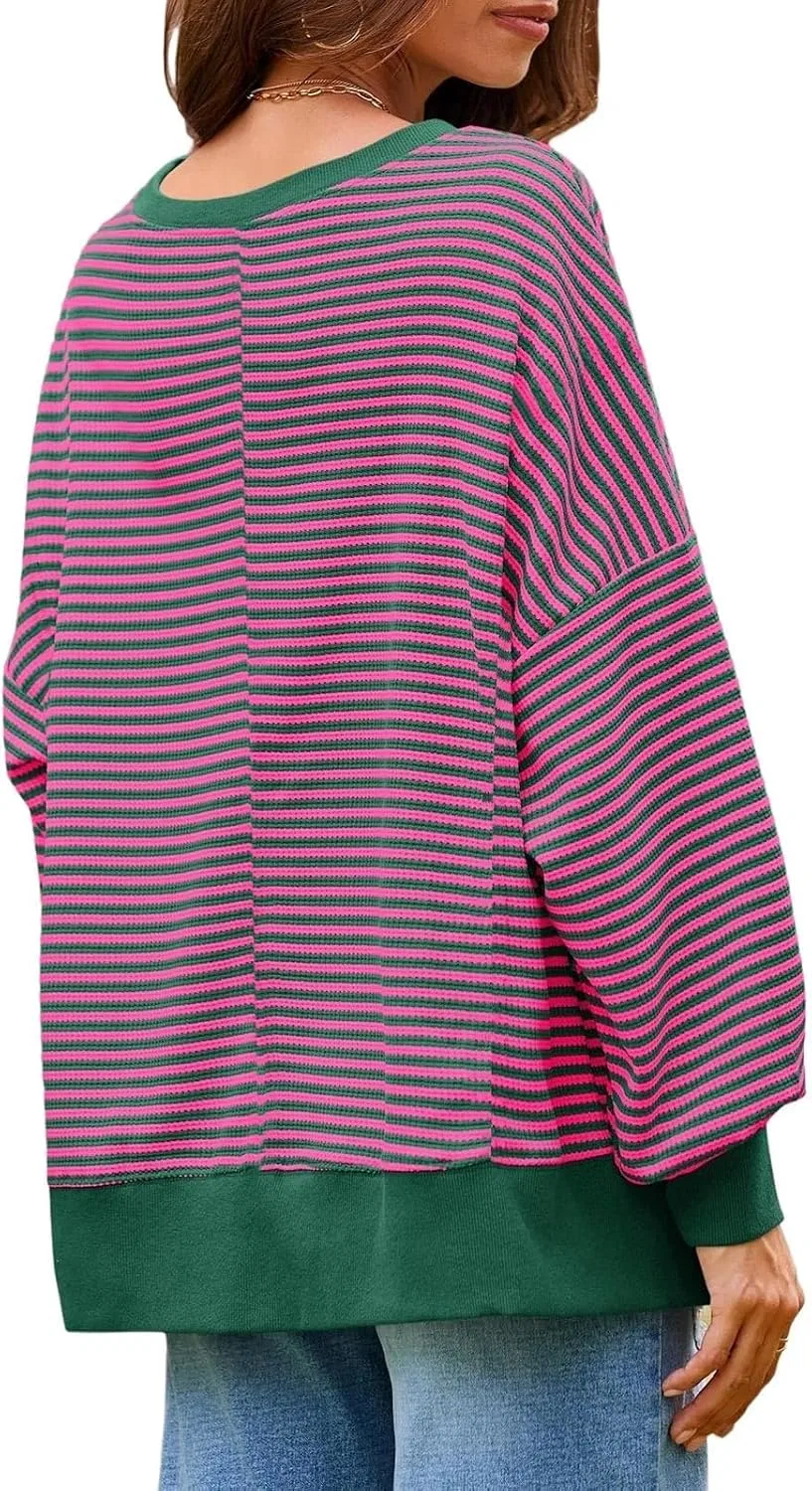 Женский свободный свитшот с принтом Waffle Knit Long Sleeve Crewneck Loose Split Lightweight Fall Pullover Sweater, ярко-розовый — фото 3