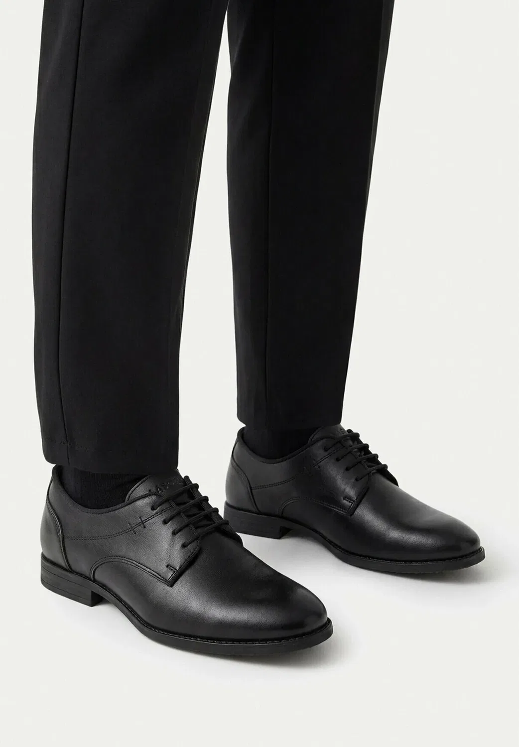 Низкие детские туфли 5907964080565 - на шнуровке Lasocki Young, Black