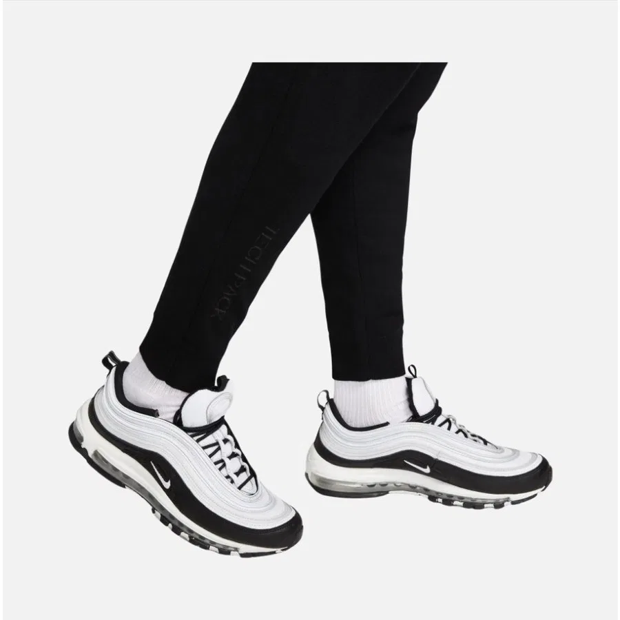 Спортивные штаны с узким кроем Nike Sportswear Therma-Fit Adv Tech Pack Double Knit Tech Fleece Engineered, Черный — фото 3