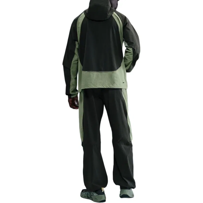 Куртка мужская Tech Dri-FIT Woven Color-Block Windrunner свободного кроя Nike, Sequoia Green — фото 4