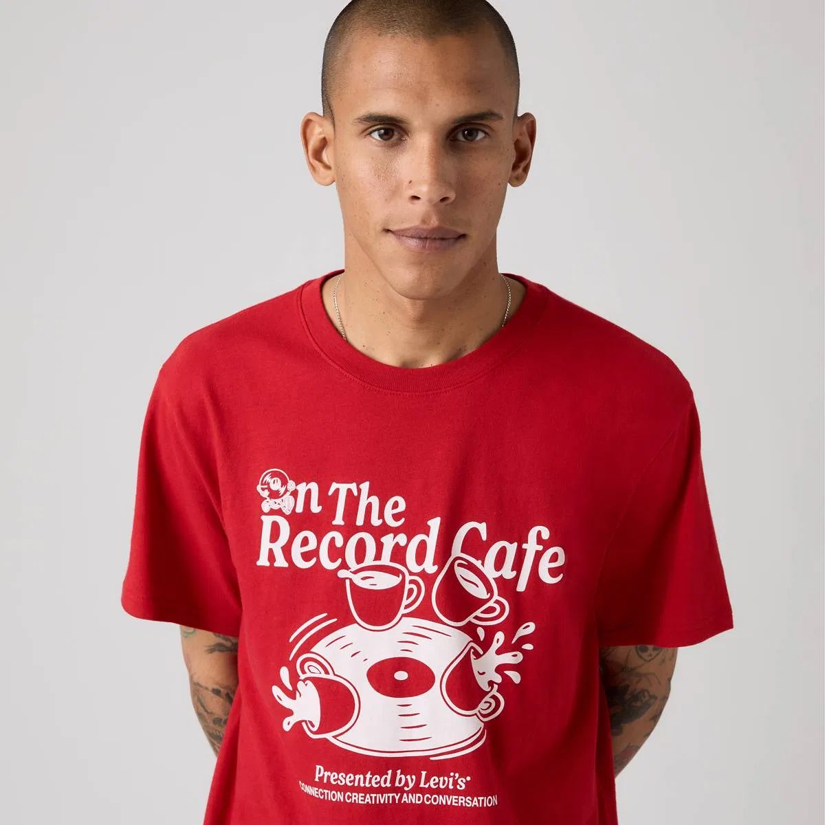 Свободная футболка с графическим принтом Levi's, Off The Record Emboldened - Red — фото 2