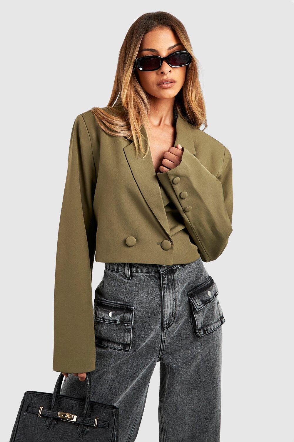 

Двубортный укороченный пиджак свободного кроя boohoo, хаки